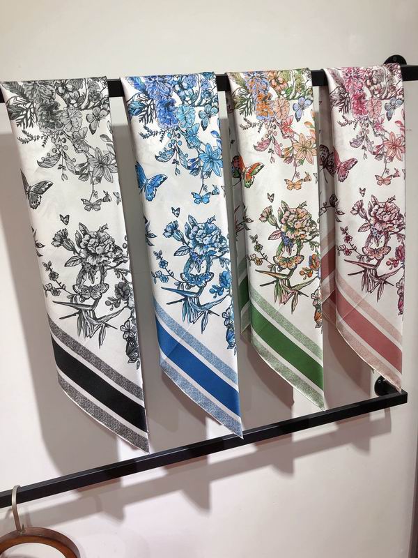Dior silk scarf 90X90cm E19